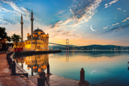 Ortaköy Büyük Mecidiye Camii ve Boğaziçi Köprüsü